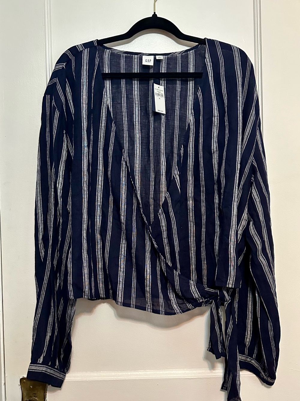 NWT GAP Linen-Blend Striped Wrap Blouse in Navy & White (XL)